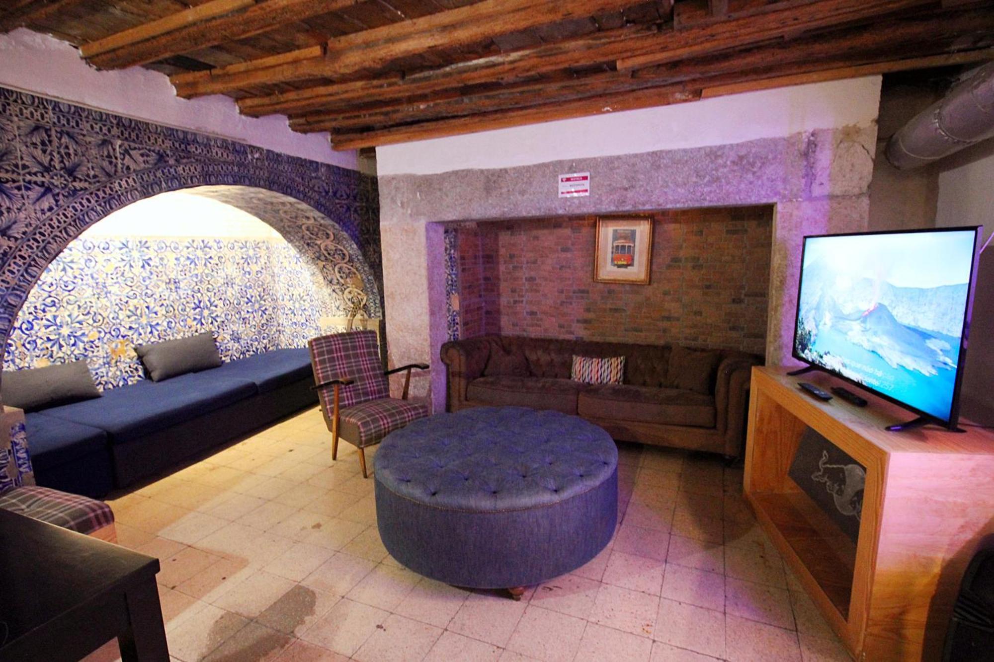 Wot New Hostel