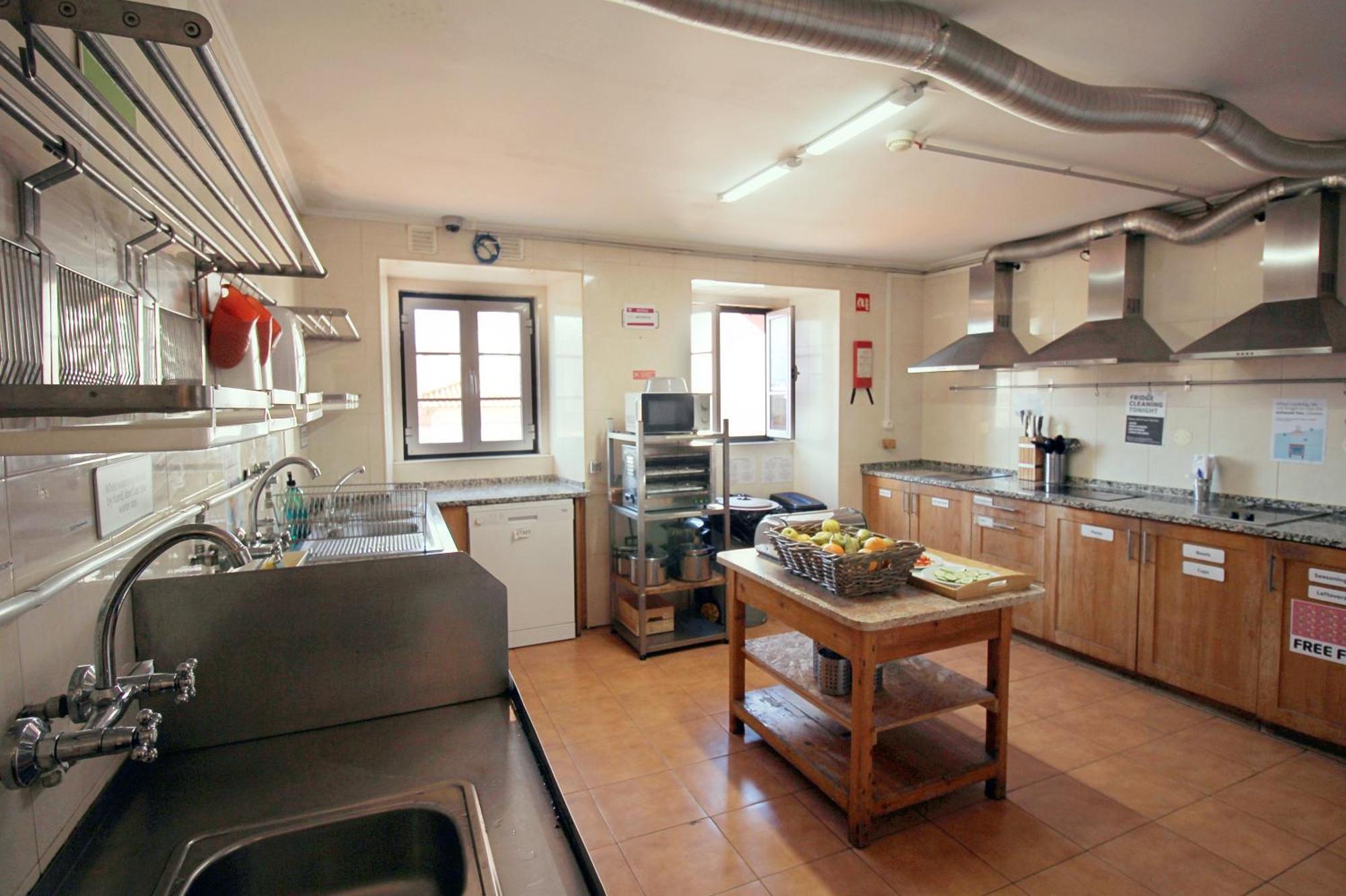 Hostel Wot New